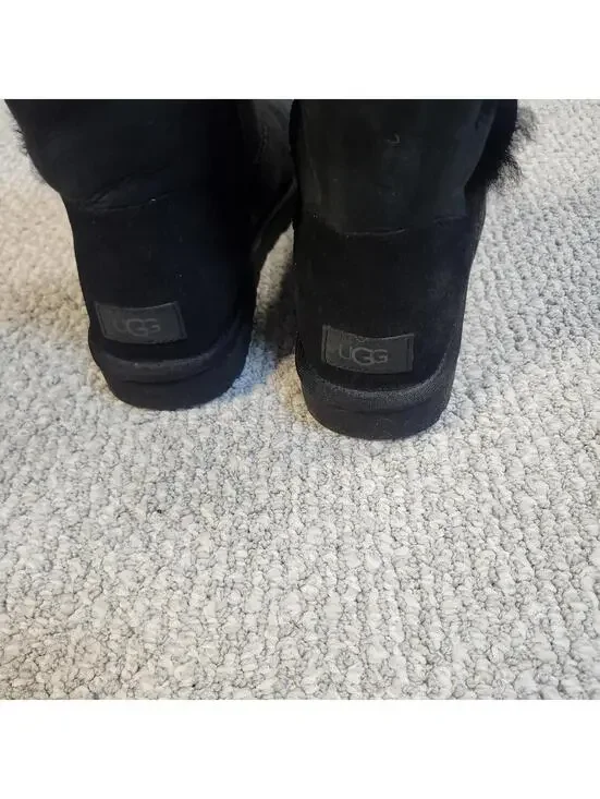 UGG Bailey Button II Classic Black Boots Size 10 - Picture 10 of 13